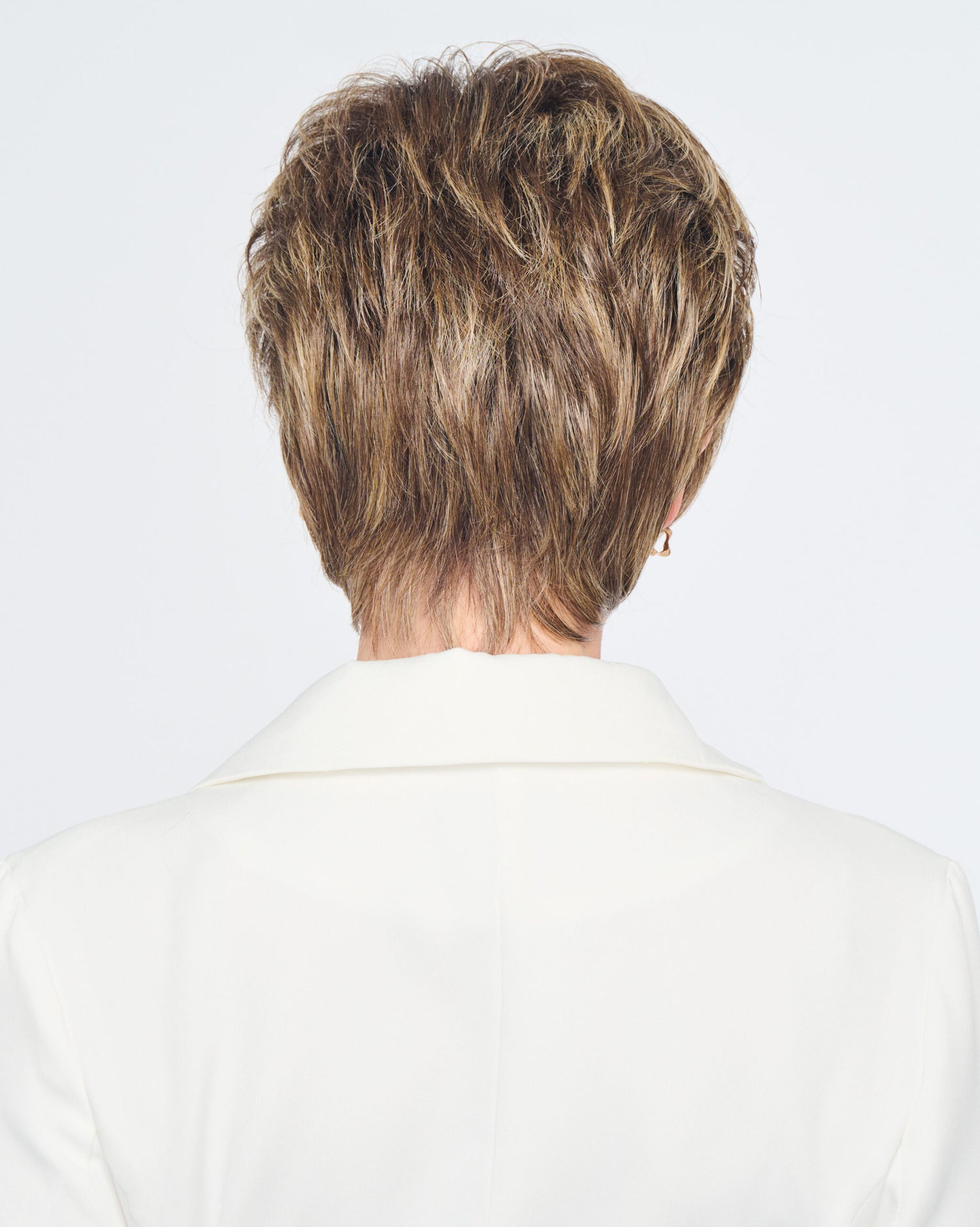 RAQUEL WELCH - FIERCE & FOCUSED WIG