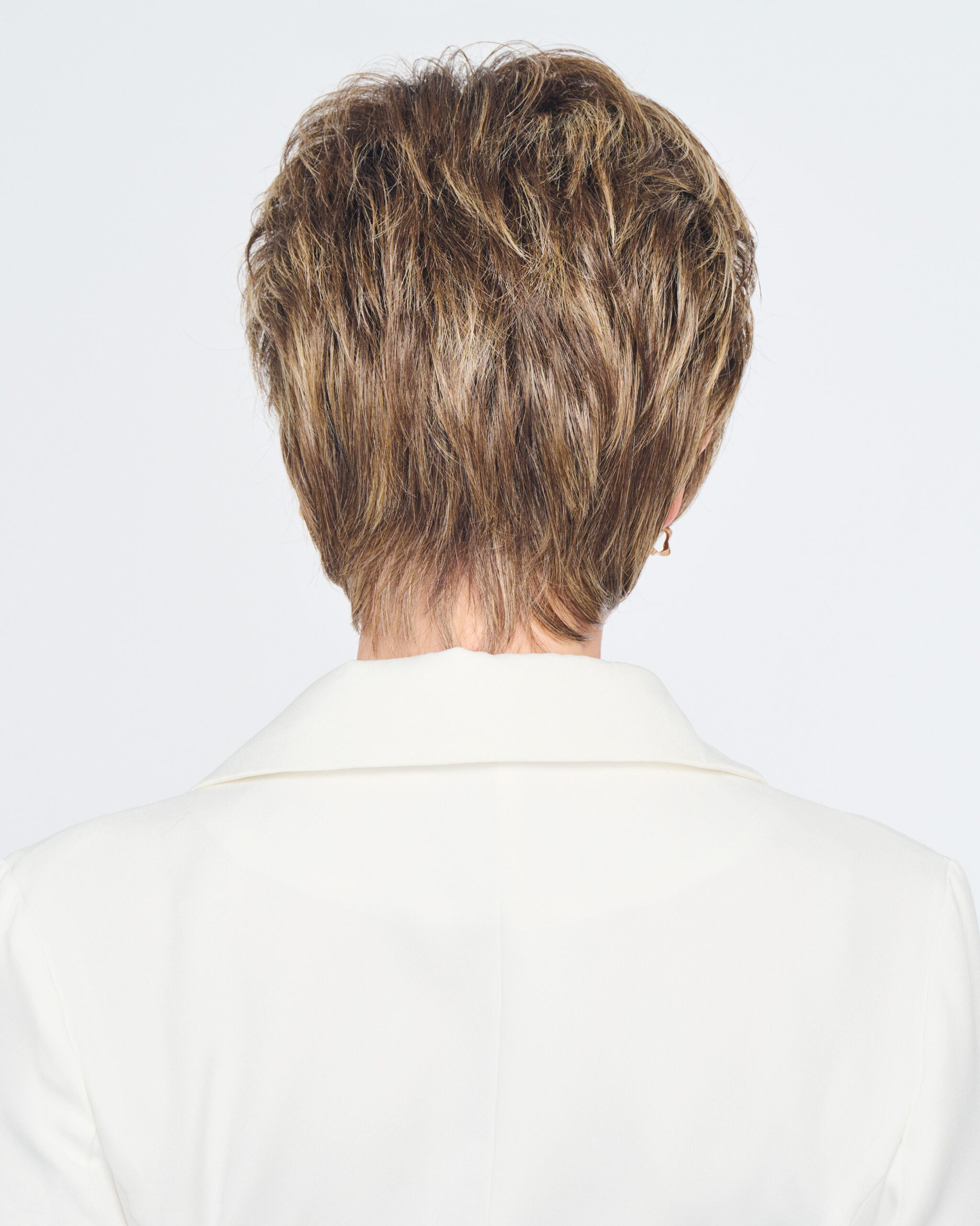 RAQUEL WELCH - FIERCE & FOCUSED WIG