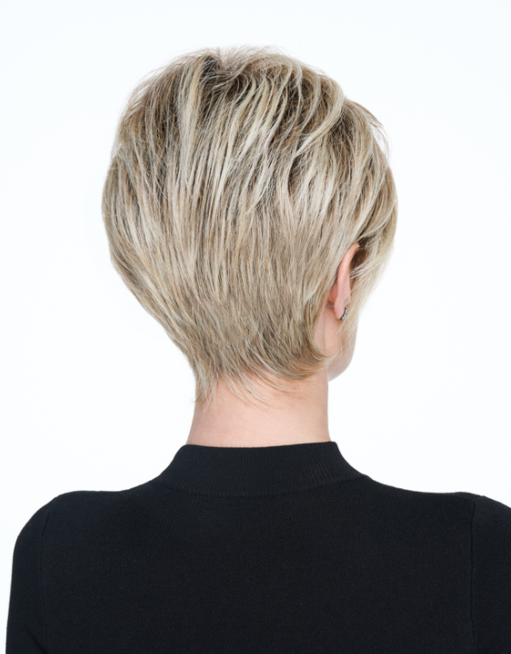 RAQUEL WELCH - ON YOUR GAME WIG