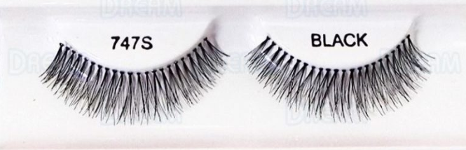 J2 EYE LASHES